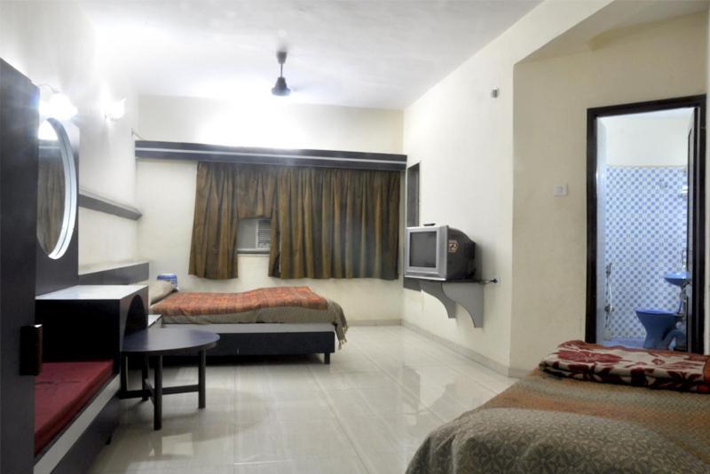 Hotel Sharan Shirdi Exterior foto